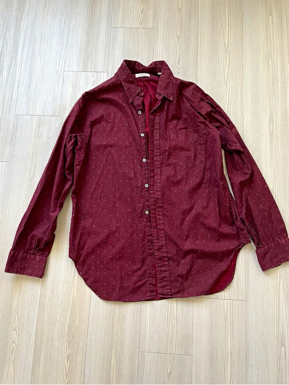 Men's Oxblood Paisley Button-Up Shirt Autumn